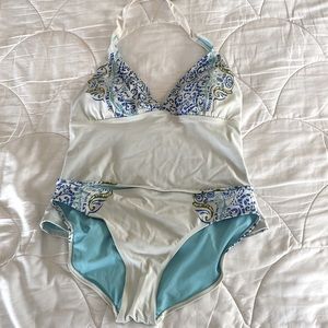 Size Large Tankini from Athleta